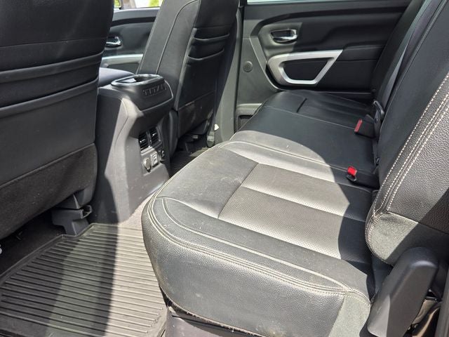 2020 Nissan Titan SL