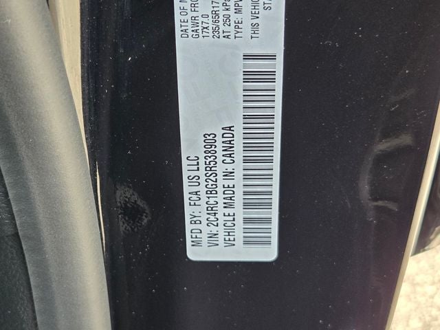 2025 Chrysler Pacifica Select