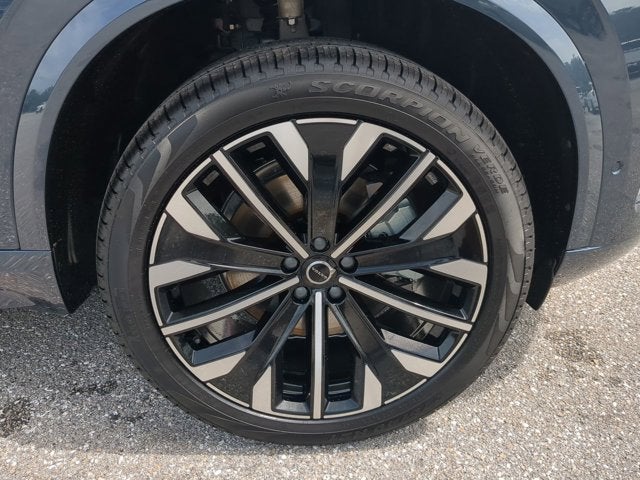 2026 Volvo XC90 Plus