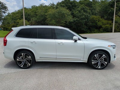 2024 Volvo XC90 Ultimate Bright Theme