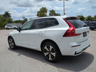 2024 Volvo XC60 Recharge Plug-In Hybrid Plus Dark Theme