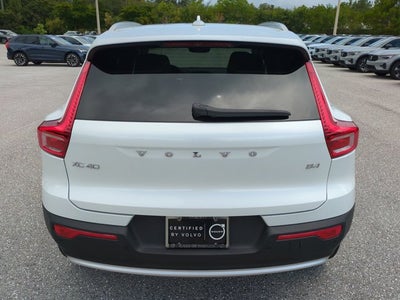 2023 Volvo XC40 Plus Bright Theme