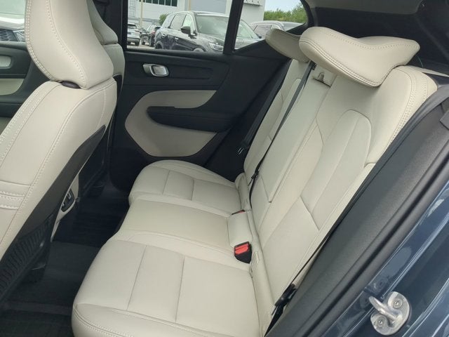 2026 Volvo XC40 Plus