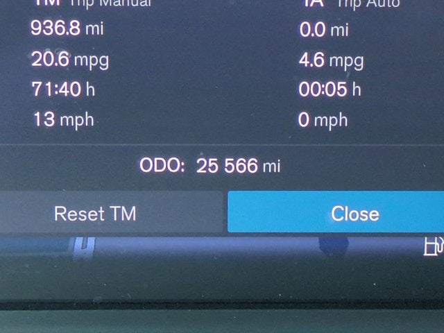 2023 Volvo XC60 Plus Bright Theme