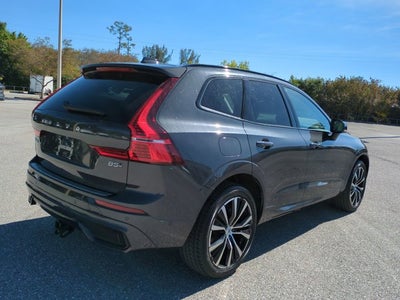 2023 Volvo XC60 Plus Dark Theme