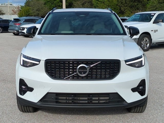 2026 Volvo XC40 Plus