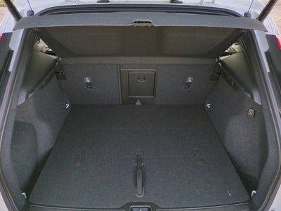 2026 Volvo XC40 Plus
