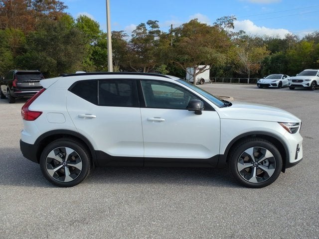 2026 Volvo XC40 Plus