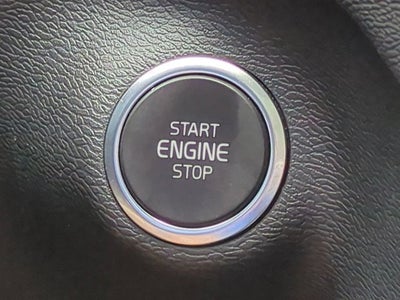 2024 Volvo XC40 Plus Dark Theme