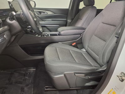 2024 Chevrolet Traverse LS