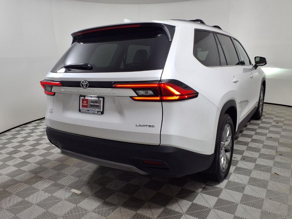 2024 Toyota Grand Highlander Limited