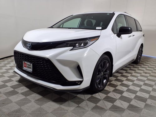 2025 Toyota Sienna XSE 7 Passenger