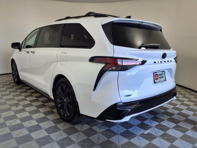 2025 Toyota Sienna XSE 7 Passenger