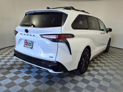 2025 Toyota Sienna XSE 7 Passenger