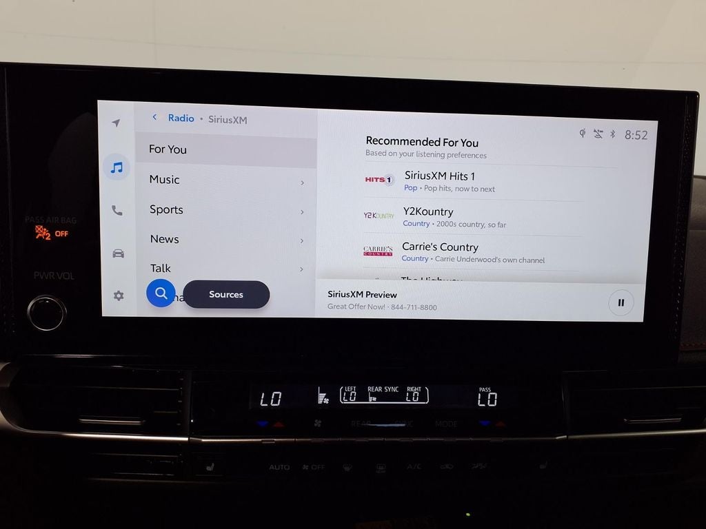 2025 Toyota Sienna XSE 7 Passenger