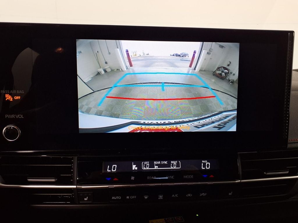 2025 Toyota Sienna XSE 7 Passenger