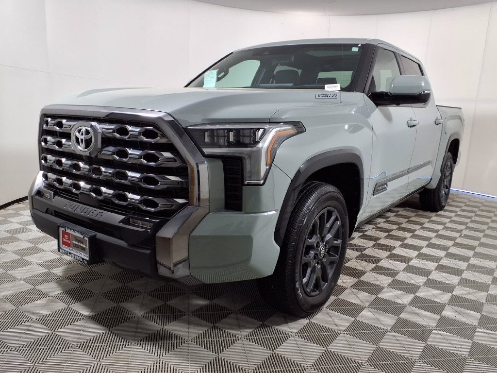 2026 Toyota Tundra Hybrid Platinum