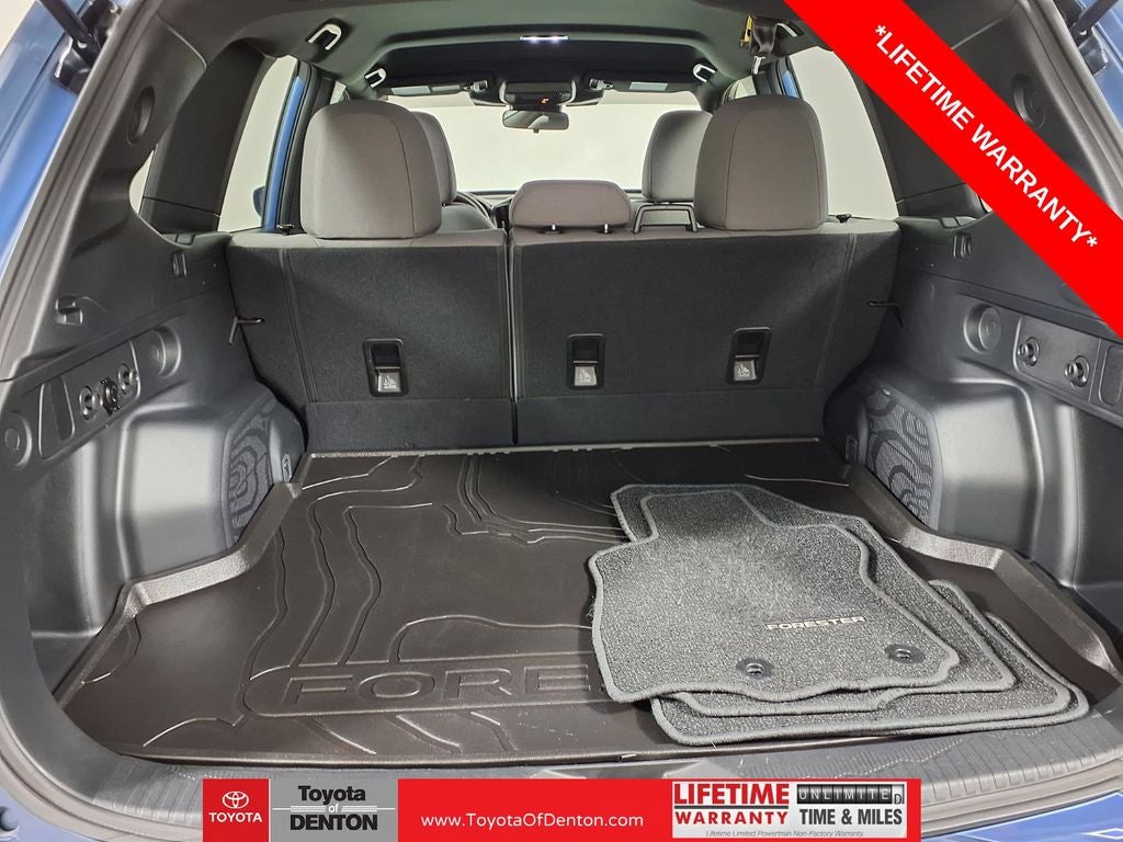 2025 Subaru Forester Base