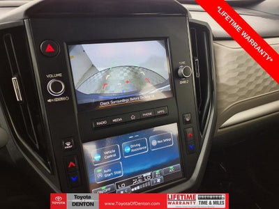 2025 Subaru Forester Base