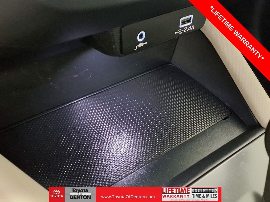 2025 Subaru Forester Base