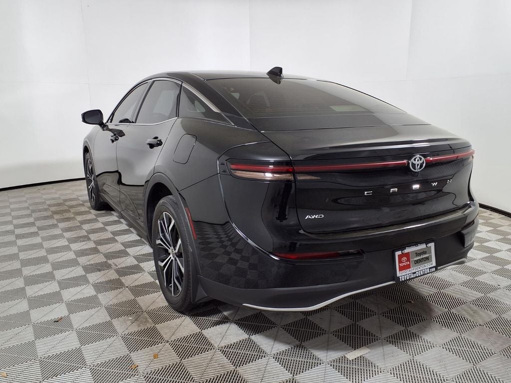 2023 Toyota Crown XLE