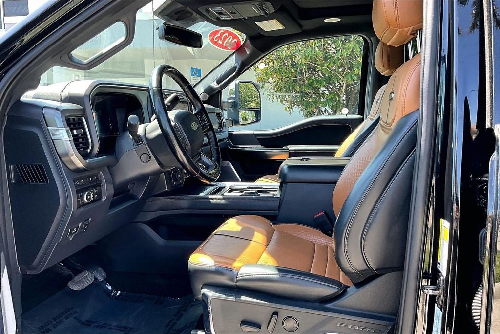2023 Ford F-250SD Platinum
