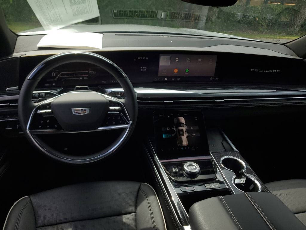 2025 Cadillac Escalade ESV Sport