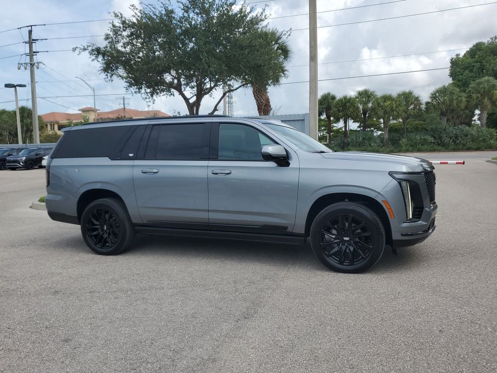 2025 Cadillac Escalade ESV Sport