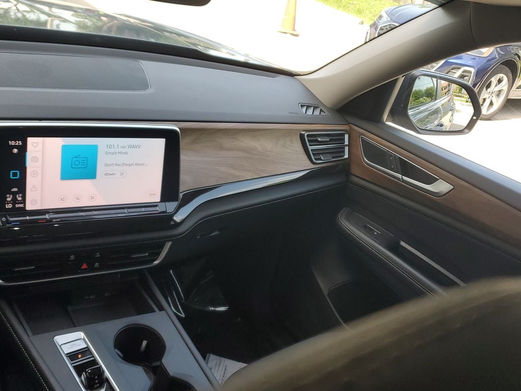 2024 Volkswagen Atlas 2.0T SE