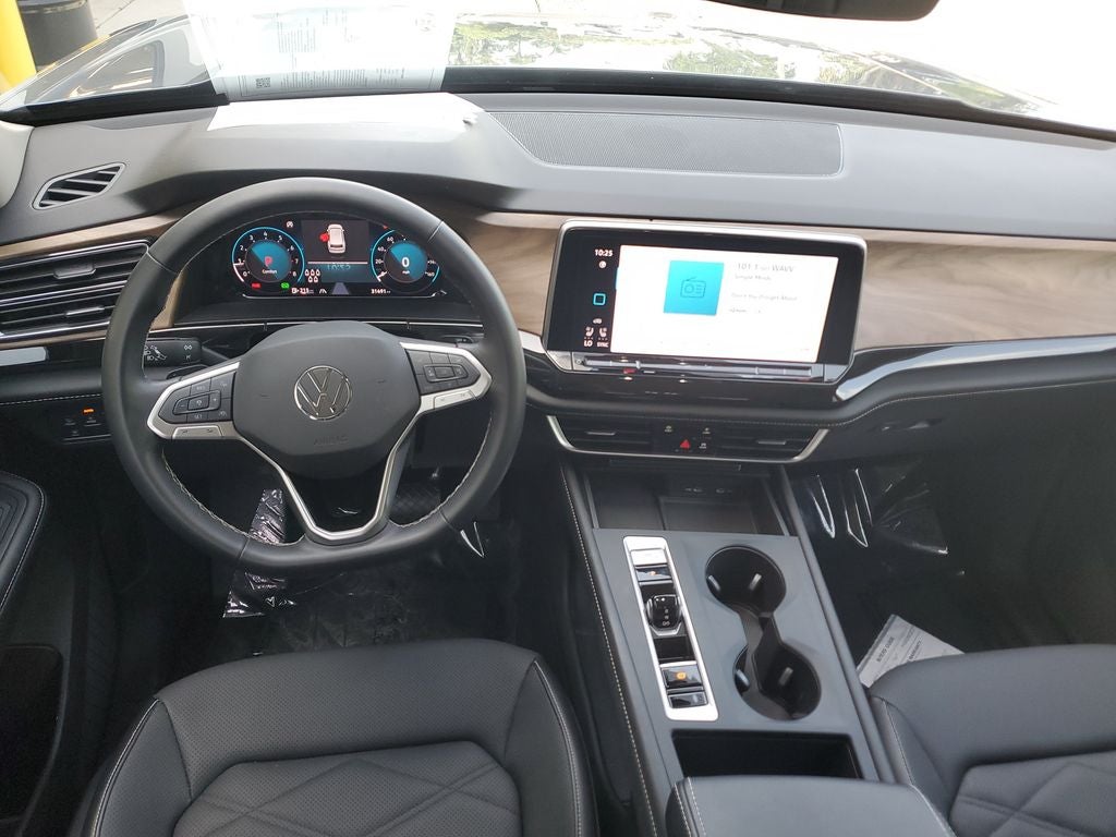 2024 Volkswagen Atlas 2.0T SE