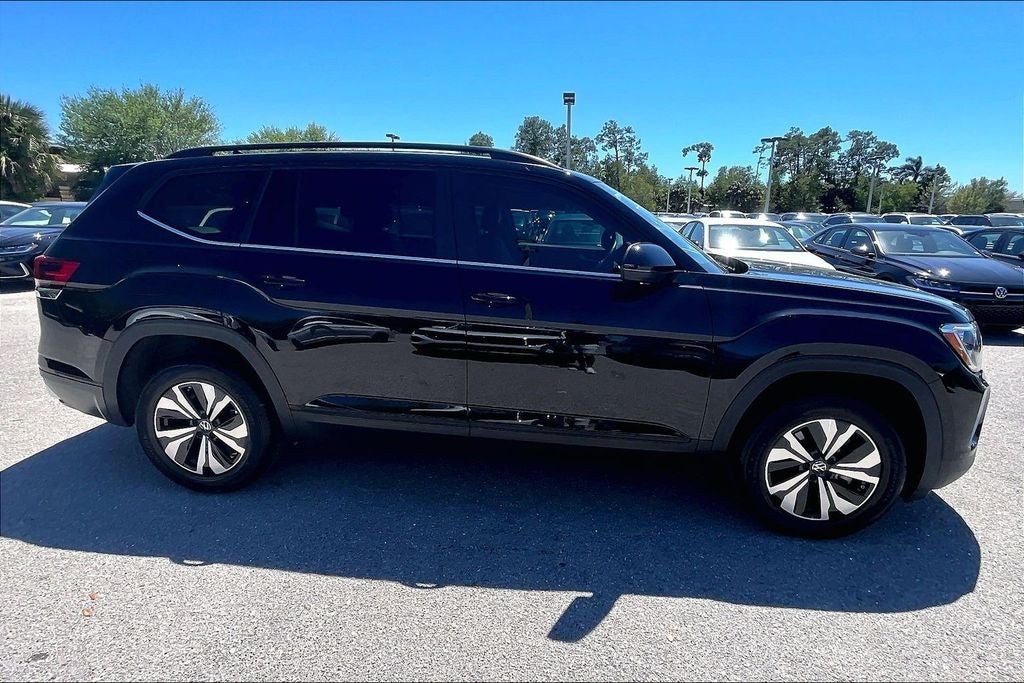 2024 Volkswagen Atlas 2.0T SE