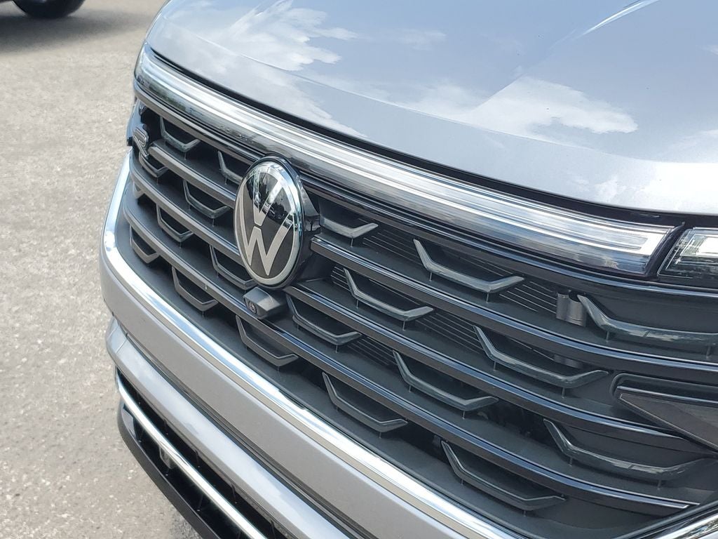 2024 Volkswagen Atlas Cross Sport 2.0T SEL Premium R-Line