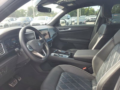 2024 Volkswagen Atlas Cross Sport 2.0T SEL Premium R-Line