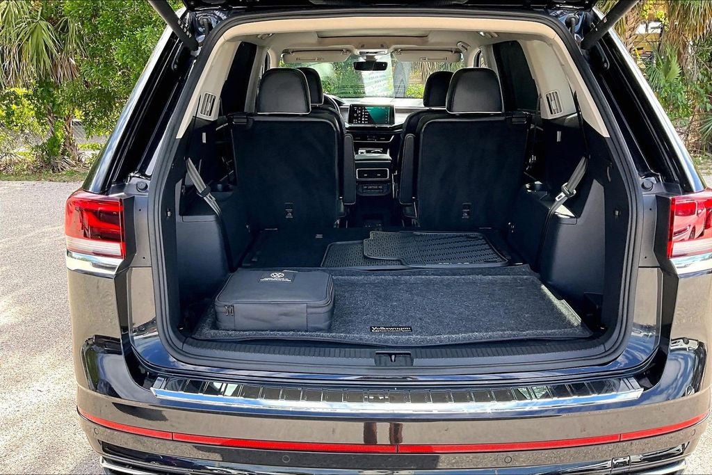 2024 Volkswagen Atlas 2.0T SEL Premium R-Line
