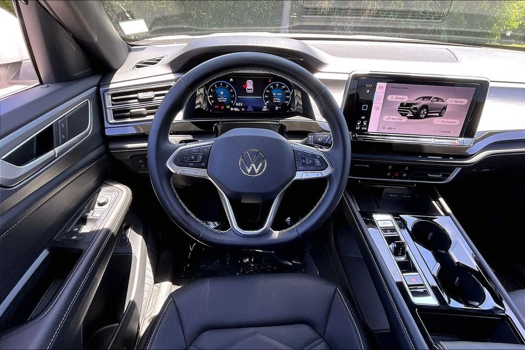 2026 Volkswagen Atlas Cross Sport 2.0T SE w/Technology