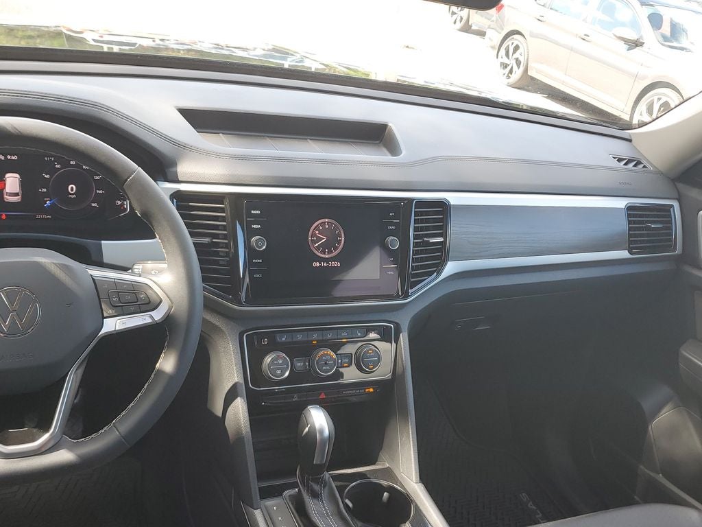 2023 Volkswagen Atlas 3.6L V6 SE w/Technology