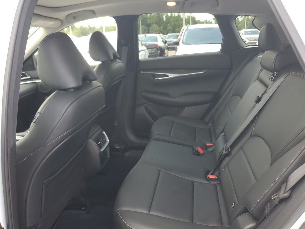 2025 INFINITI QX50 LUXE