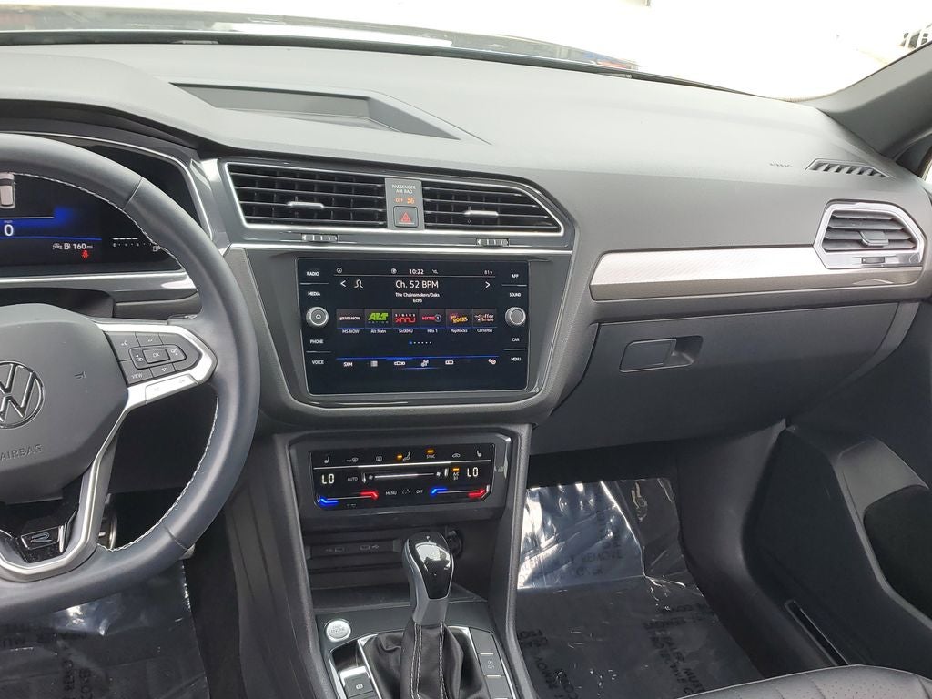 2023 Volkswagen Tiguan 2.0T SE R-Line Black