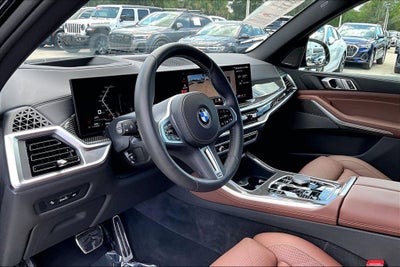 2026 BMW X5 M60i