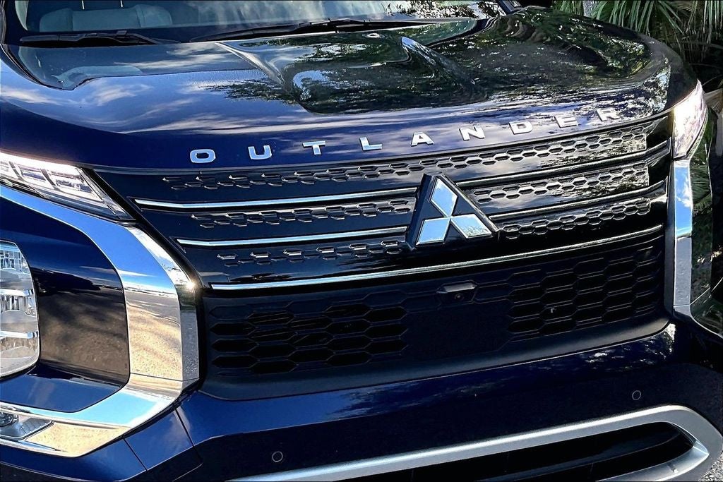 2023 Mitsubishi Outlander SEL