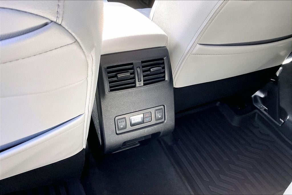 2023 Mitsubishi Outlander SEL
