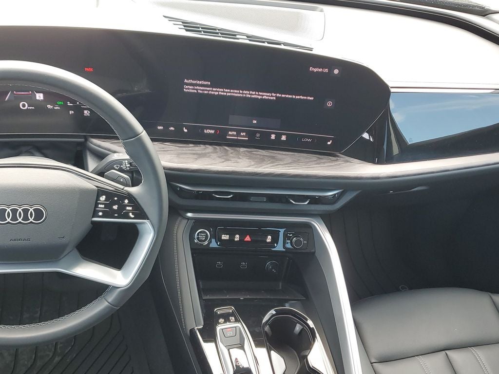 2025 Audi Q5 2.0T Premium quattro