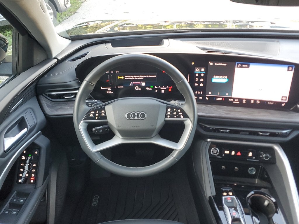 2025 Audi Q5 2.0T Premium Plus quattro