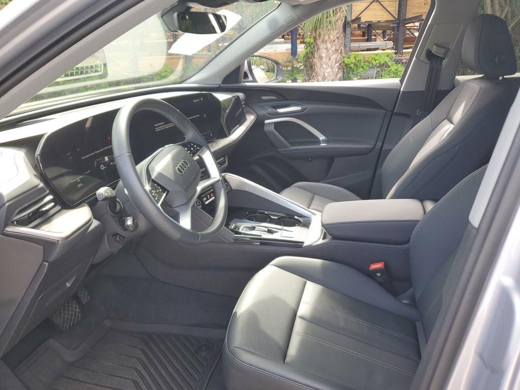 2025 Audi Q5 2.0T Premium Plus quattro