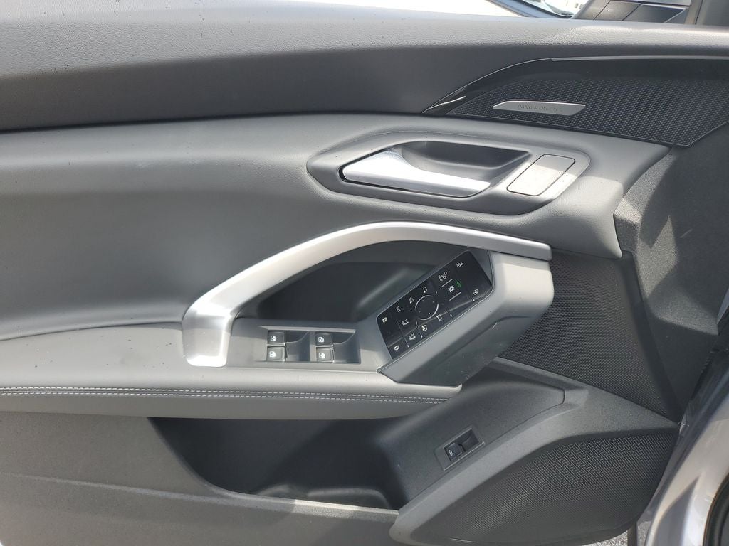 2025 Audi Q5 2.0T Premium Plus quattro