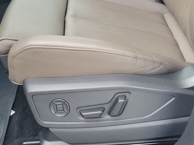 2025 Audi Q5 2.0T Premium Plus quattro