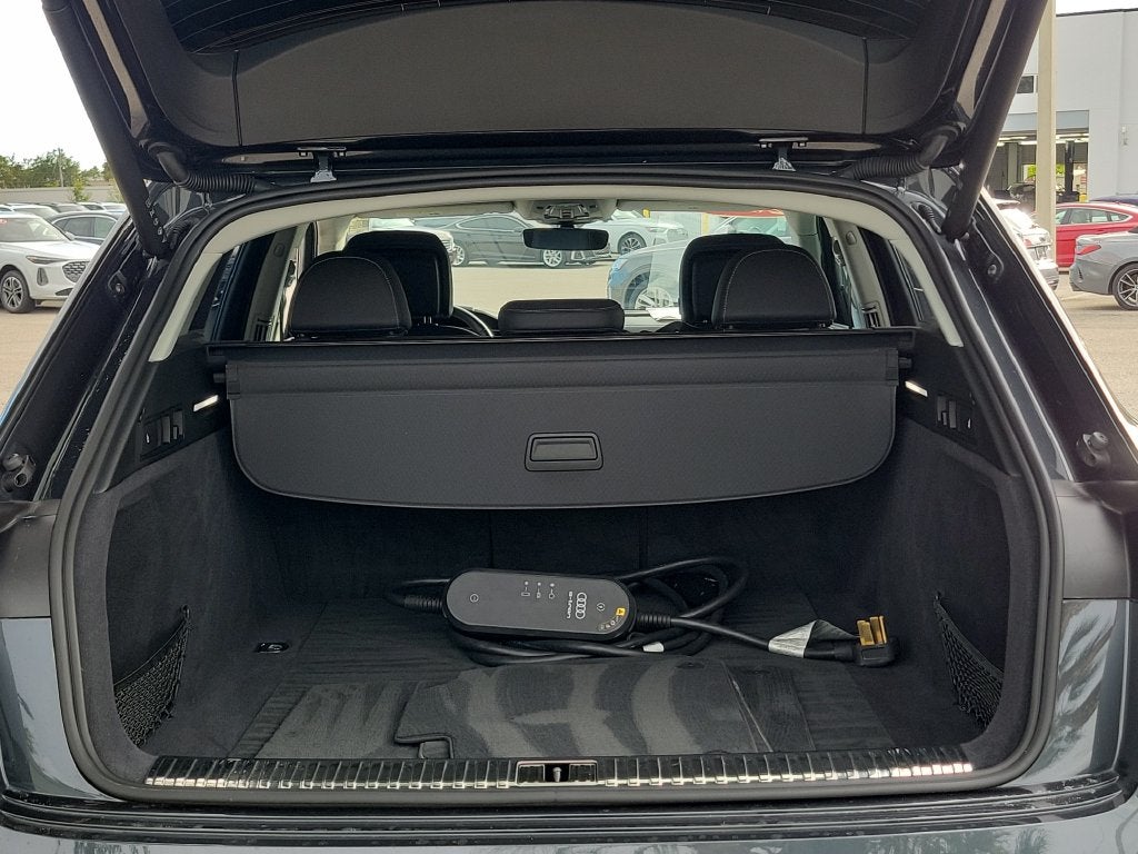 2024 Audi Q8 e-tron Premium Plus quattro