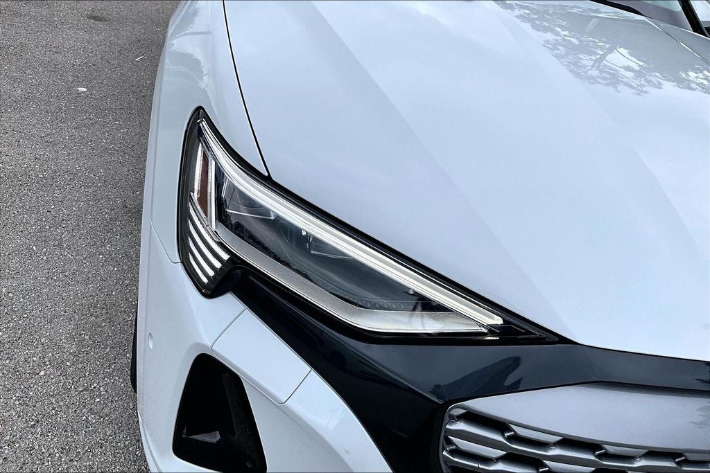 2024 Audi Q8 e-tron Premium Plus quattro