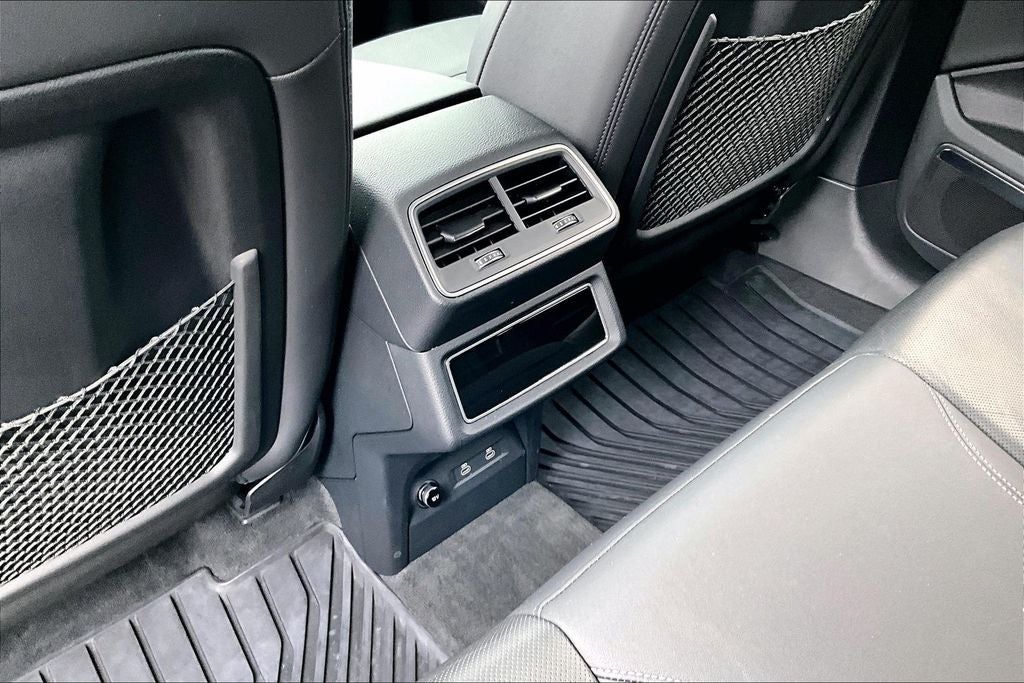 2024 Audi Q8 e-tron Premium Plus quattro