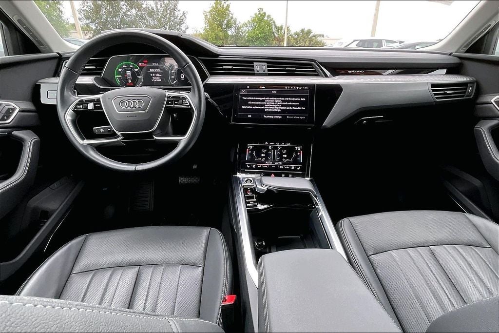 2024 Audi Q8 e-tron Premium Plus quattro